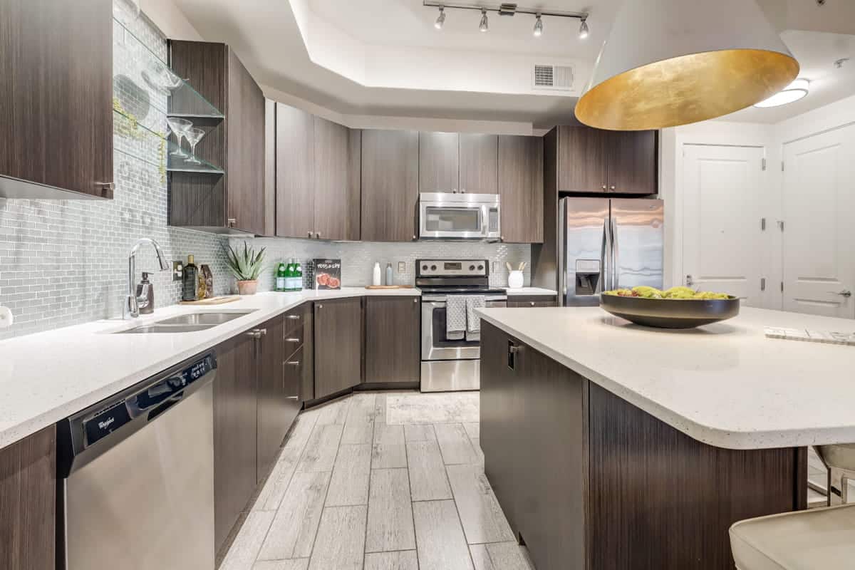 Apartments in Knox Henderson, Dallas | Uptown Locators
