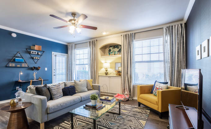 2803 Riverside apartments