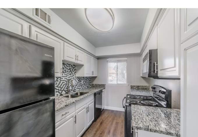 Shenandoah apartment photo