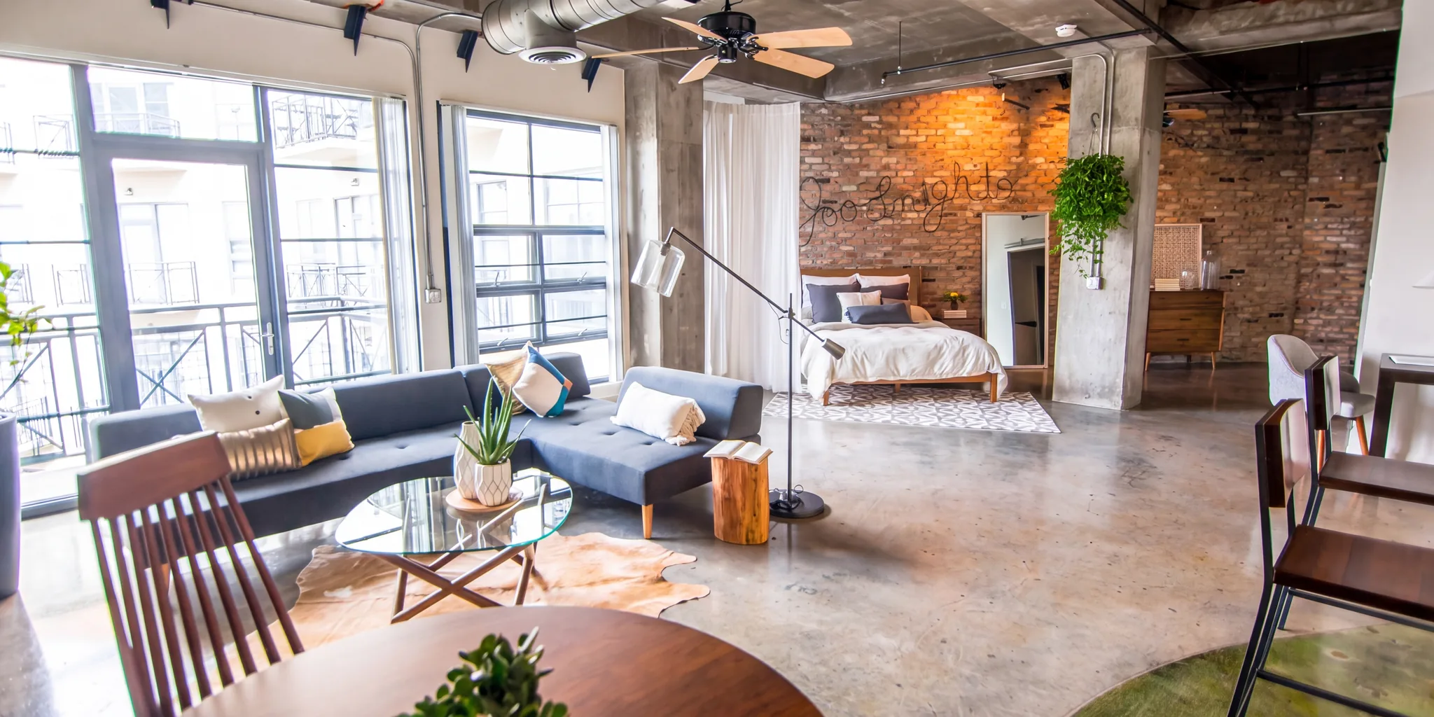 Apartments in Dallas | Uptown Locators