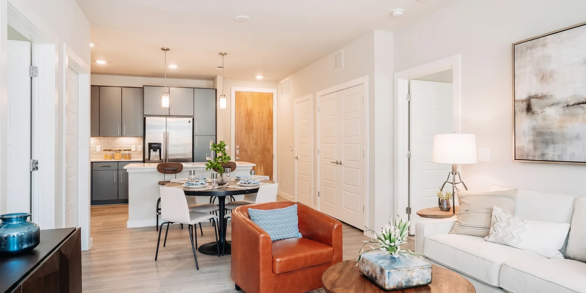 Apartments in Deep Ellum, Dallas | Uptown Locators