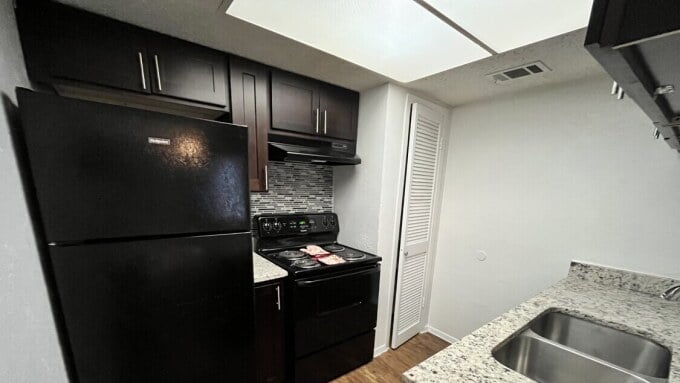 Prestonwood Trails apartments
